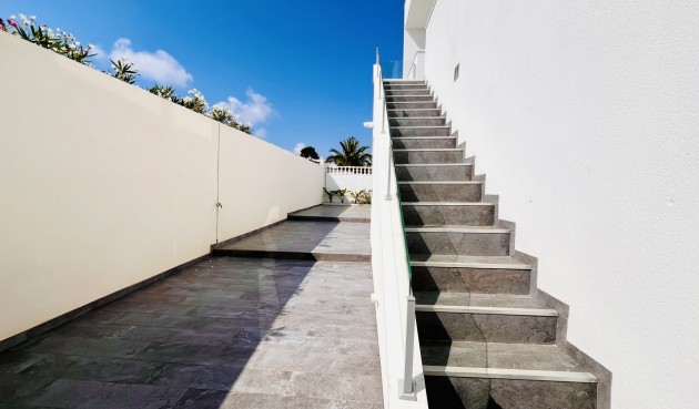 Resale - Villa -
Los Balcones - Costa Blanca