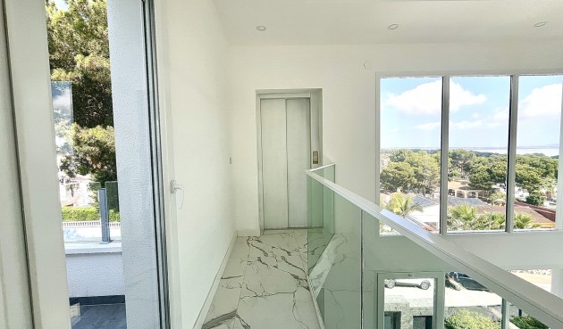 Resale - Villa -
Los Balcones - Costa Blanca