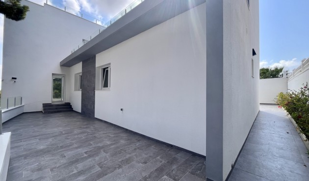 Resale - Villa -
Los Balcones - Costa Blanca