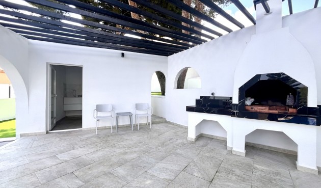 Resale - Villa -
Los Balcones - Costa Blanca