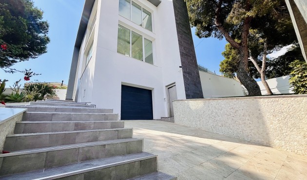 Resale - Villa -
Los Balcones - Costa Blanca