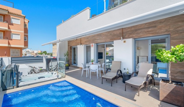 Brukt - Town House -
Formentera del Segura - Costa Blanca