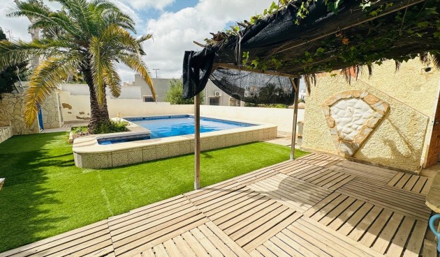 Brukt - Town House -
Orihuela - Urbanización Perla Del Mar