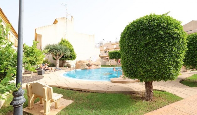 Resale - Villa -
Orihuela Costa - Costa Blanca