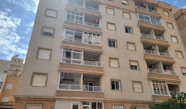 Reventa - Apartment -
Torrevieja - Nueva Torrevieja