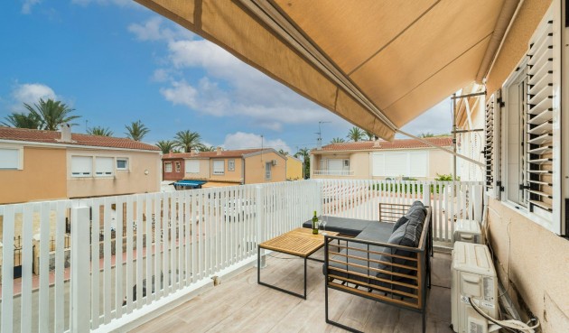 Resale - Duplex -
Torrevieja - Playa De Los Naufragos