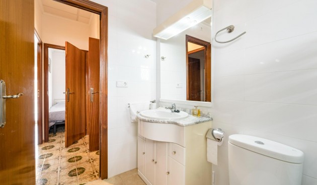 Resale - Duplex -
Torrevieja - Playa De Los Naufragos