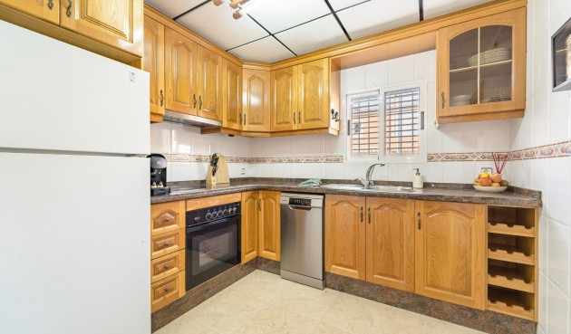 Resale - Duplex -
Torrevieja - Playa De Los Naufragos