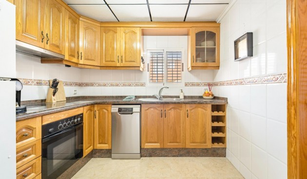 Resale - Duplex -
Torrevieja - Playa De Los Naufragos