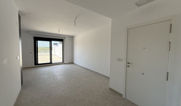 Brukt - Toppleilighet -
San Miguel de Salinas - Inland