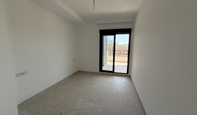 Brukt - Toppleilighet -
San Miguel de Salinas - Inland