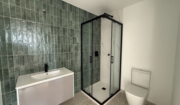 Brukt - Toppleilighet -
San Miguel de Salinas - Inland