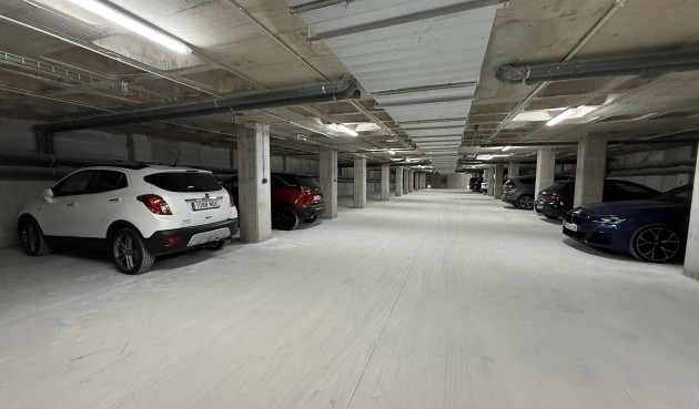 Brukt - Toppleilighet -
San Miguel de Salinas - Inland