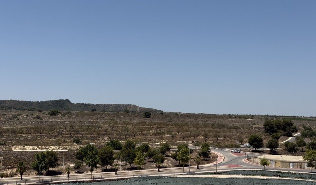 Brukt - Toppleilighet -
San Miguel de Salinas - Inland