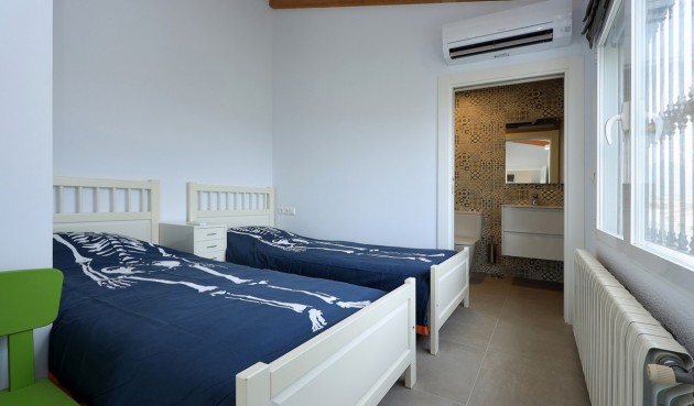 Resale - Villa -
Albir - Costa Blanca