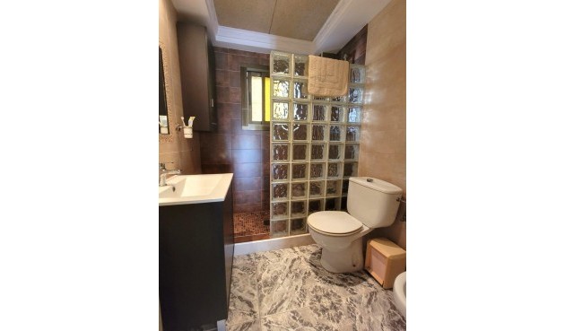 Brukt - Bungalow -
Torrevieja - Los Frutales