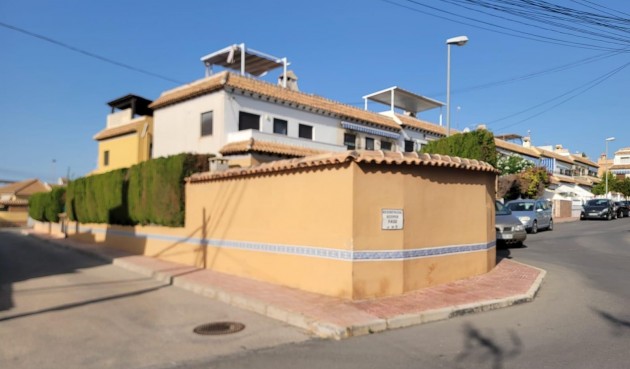 Brukt - Bungalow -
Torrevieja - Los Frutales