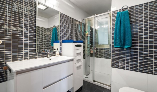 Brukt - Villa -
Rojales