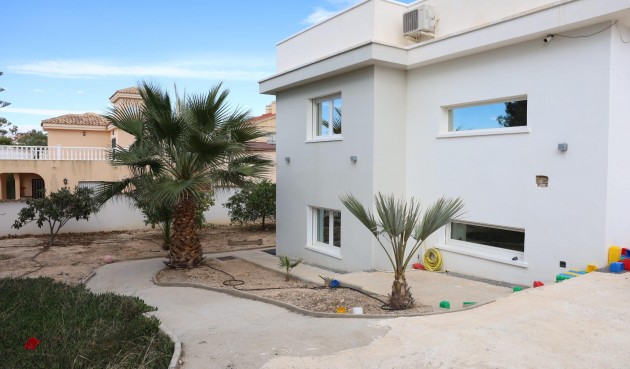 Brukt - Villa -
Ciudad Quesada - Costa Blanca Sur