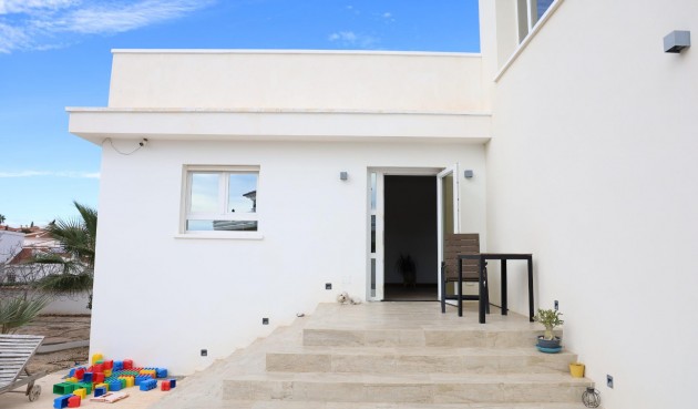 Brukt - Villa -
Ciudad Quesada - Costa Blanca Sur