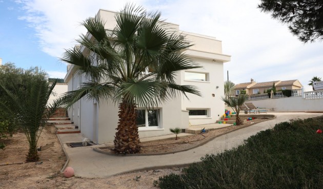 Brukt - Villa -
Ciudad Quesada - Costa Blanca Sur