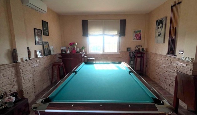 Återförsäljning - Villa -
Orihuela - Desamparados-hurchillo-torremendo