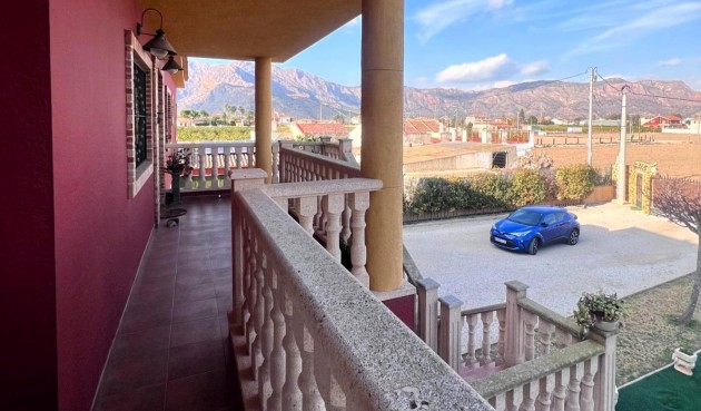 Återförsäljning - Villa -
Orihuela - Desamparados-hurchillo-torremendo