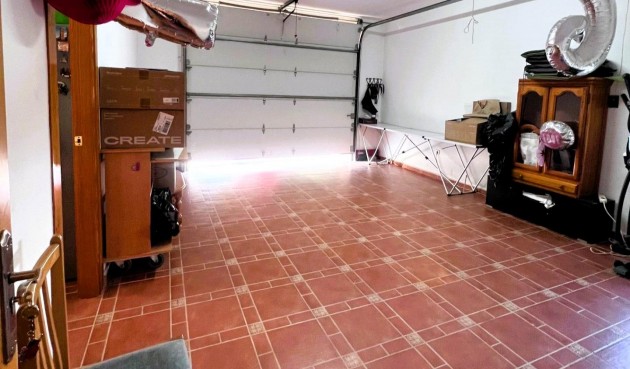 Återförsäljning - Villa -
Orihuela - Desamparados-hurchillo-torremendo