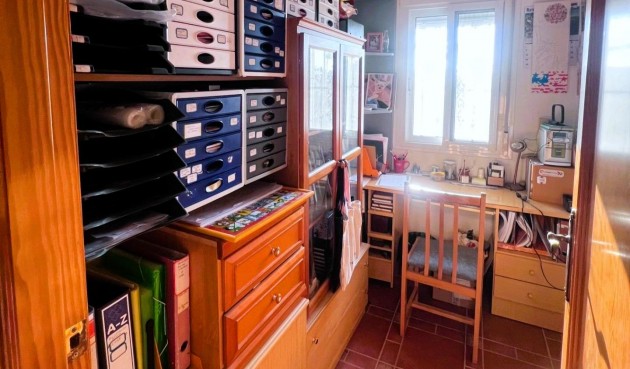 Återförsäljning - Villa -
Orihuela - Desamparados-hurchillo-torremendo