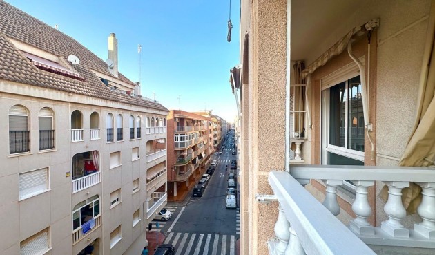 Reventa - Apartment -
Torrevieja - Acequion