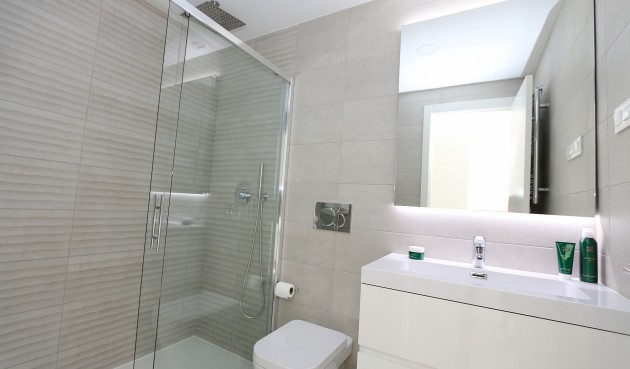 Resale - Apartment -
Playa Flamenca - Costa Blanca