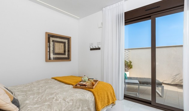 Brukt - Villa -
Pilar de la Horadada - Costa Blanca