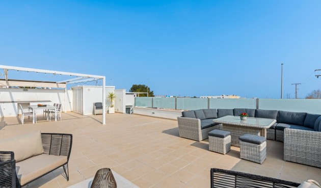 Brukt - Villa -
Pilar de la Horadada - Costa Blanca