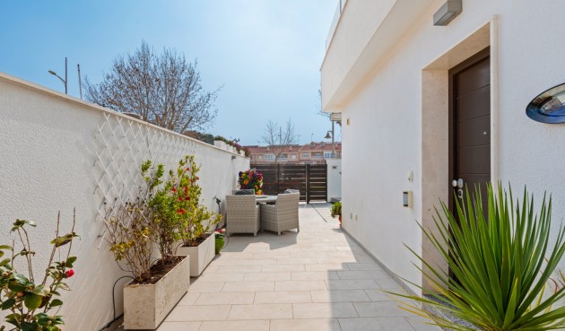 Brukt - Villa -
Pilar de la Horadada - Costa Blanca