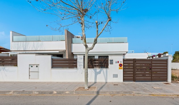 Brukt - Villa -
Pilar de la Horadada - Costa Blanca