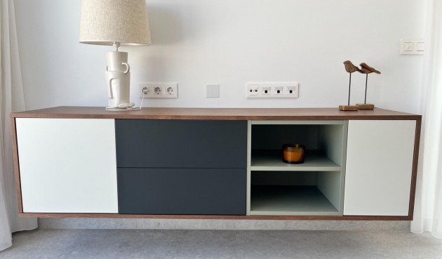 Brukt - Apartment -
Torrevieja - aguas nuevas