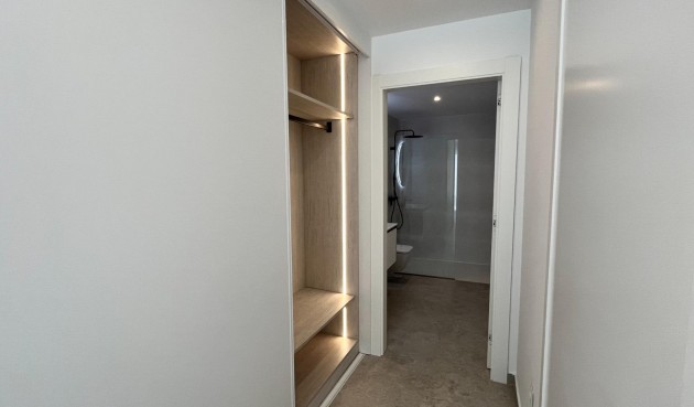 Brukt - Apartment -
Torrevieja - aguas nuevas