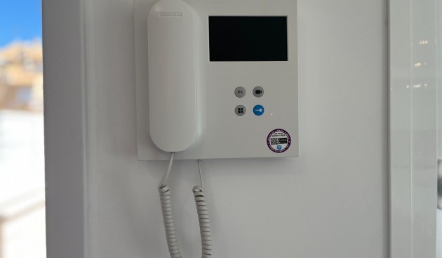 Brukt - Apartment -
Torrevieja - aguas nuevas