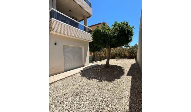 Brukt - Apartment -
Torrevieja - aguas nuevas