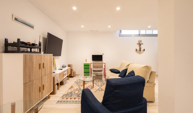 Resale - Villa -
Orihuela - Inland