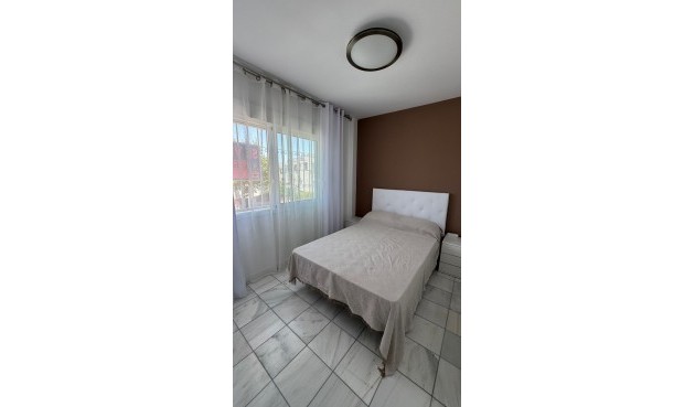 Resale - Semi Detached -
Torrevieja - Costa Blanca