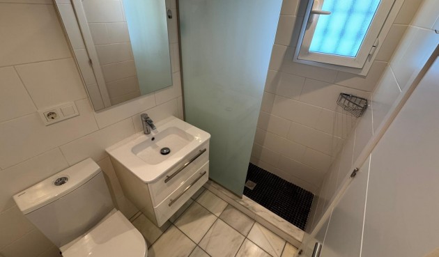 Resale - Semi Detached -
Torrevieja - Costa Blanca