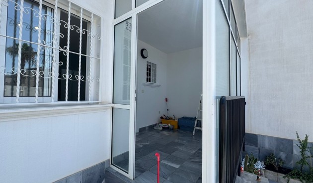 Resale - Semi Detached -
Torrevieja - Costa Blanca