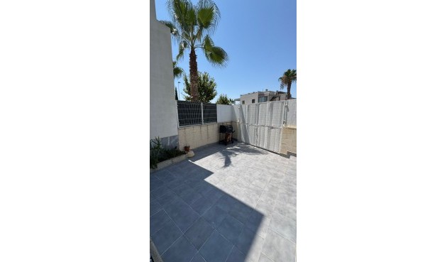 Resale - Semi Detached -
Torrevieja - Costa Blanca
