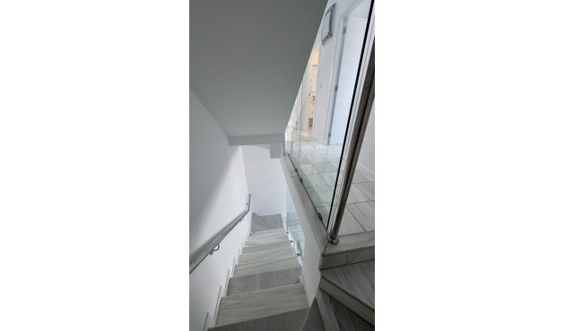 Resale - Semi Detached -
Torrevieja - Costa Blanca