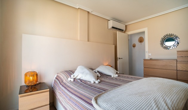 Brukt - Villa -
Torrevieja - Costa Blanca