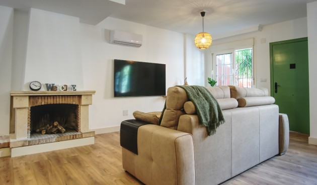 Återförsäljning - Semi Detached -
Orihuela Costa - Costa Blanca