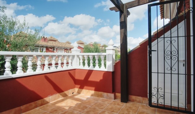 Återförsäljning - Semi Detached -
Orihuela Costa - Costa Blanca