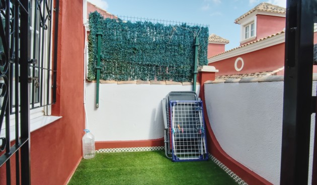 Återförsäljning - Semi Detached -
Orihuela Costa - Costa Blanca