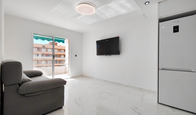 Resale - Apartment -
Torrevieja - Costa Blanca